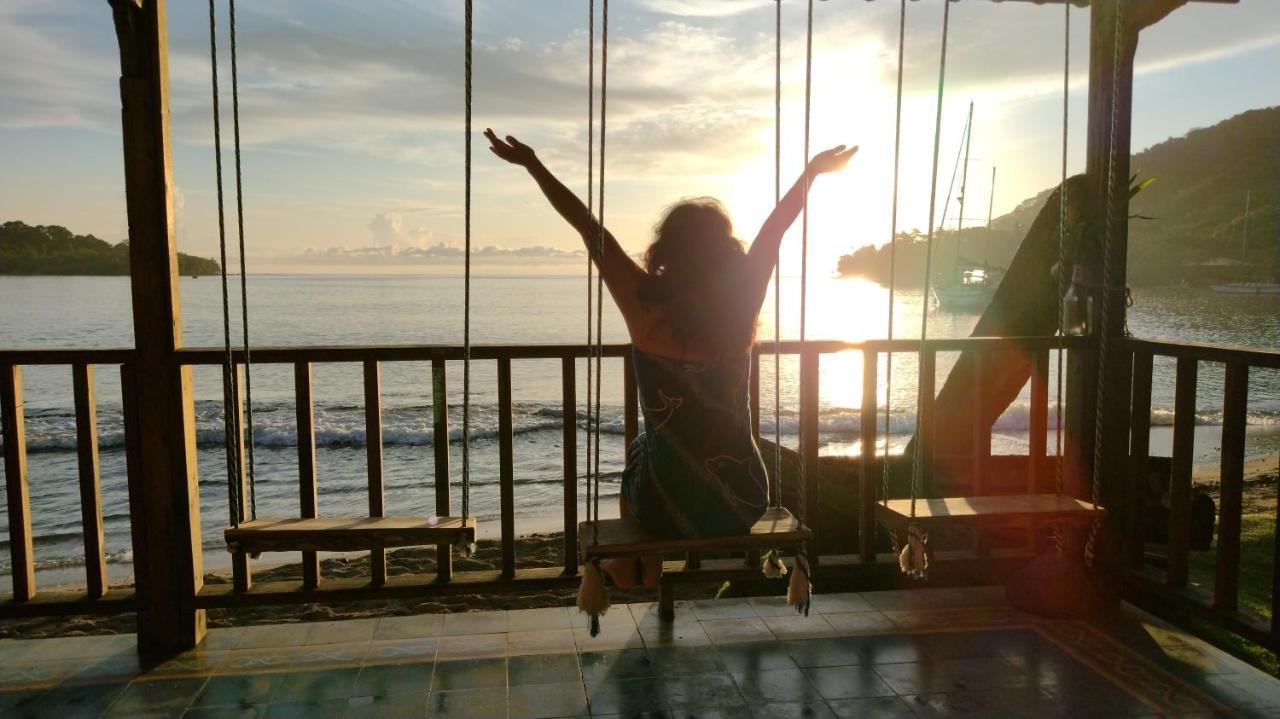 Cafe Del Mar Sapzurro Acomodação com café da manhã Exterior foto