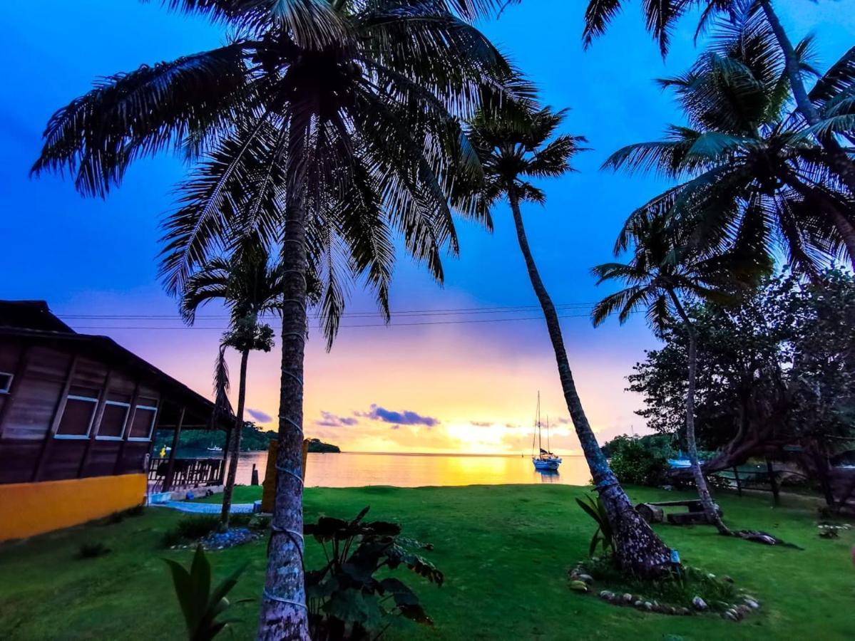 Cafe Del Mar Sapzurro Acomodação com café da manhã Exterior foto